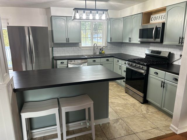 11313 33RD Ave, Spokane, WA 99206