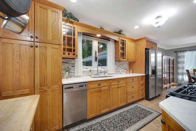 216 Holton Road, La Porte, IN 46350