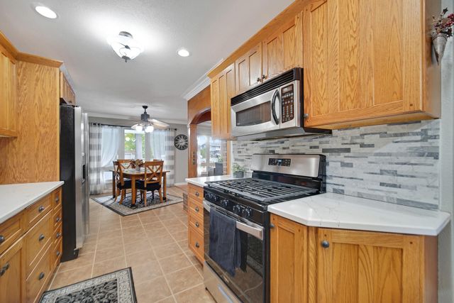 216 Holton Road, La Porte, IN 46350