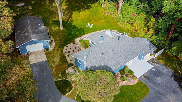 216 Holton Road, La Porte, IN 46350