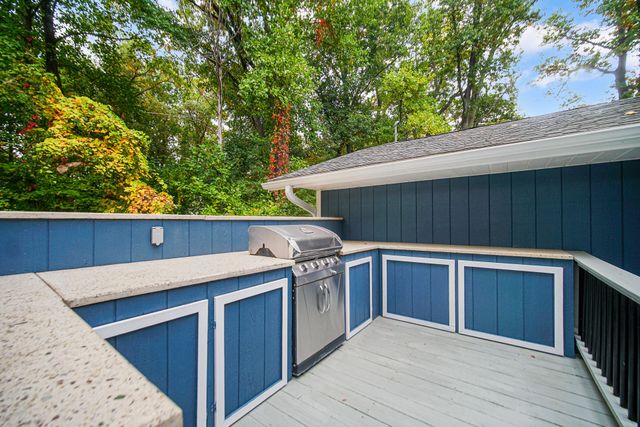 216 Holton Road, La Porte, IN 46350