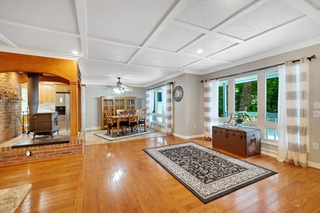 216 Holton Road, La Porte, IN 46350