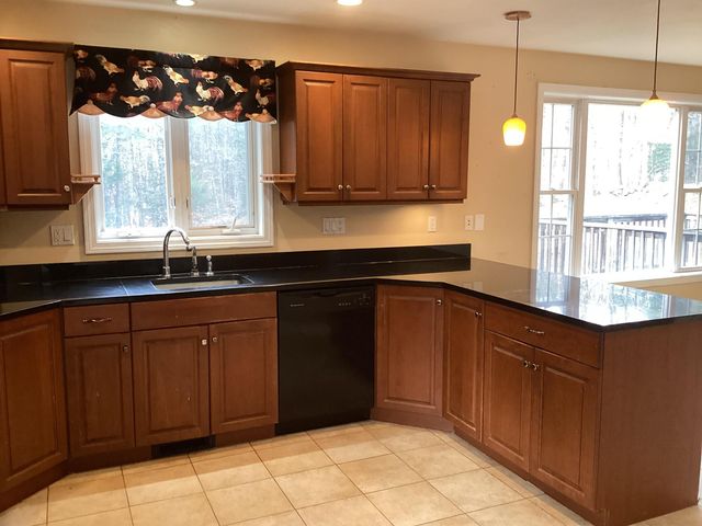 31 Blanchard Hill Road, Greenfield, NH 03047