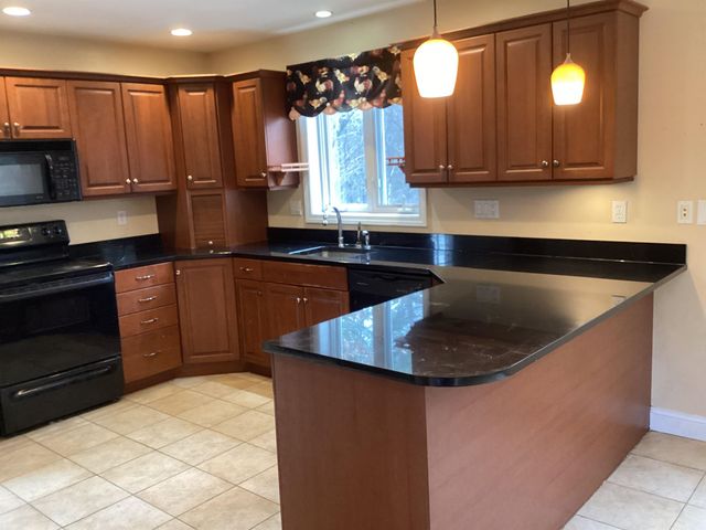 31 Blanchard Hill Road, Greenfield, NH 03047