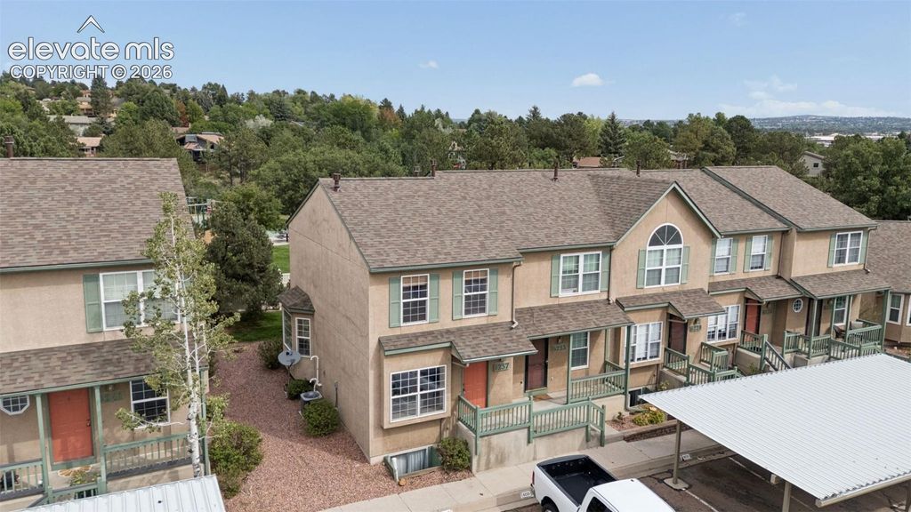 6237 Colony Circle, Colorado Springs, CO 80919 — exterior
