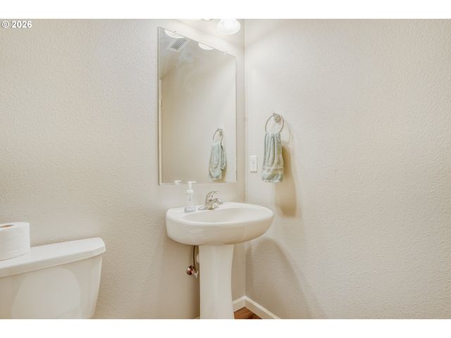 16619 Ne 93RD Way, Vancouver, WA 98682