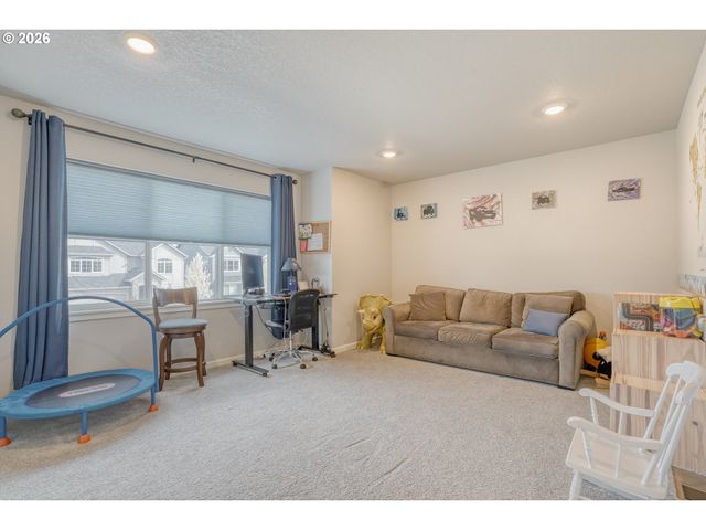 16619 Ne 93RD Way, Vancouver, WA 98682