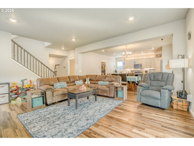 16619 Ne 93RD Way, Vancouver, WA 98682