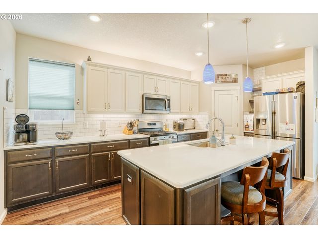 16619 Ne 93RD Way, Vancouver, WA 98682