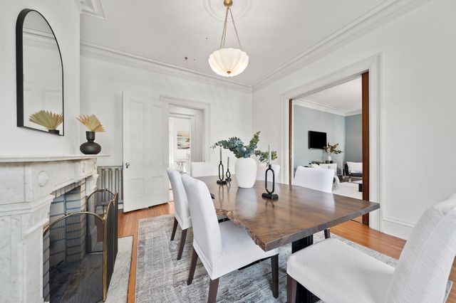 17 High Street 2, Brookline, MA 02445