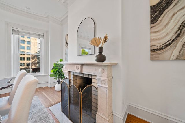 17 High Street 2, Brookline, MA 02445