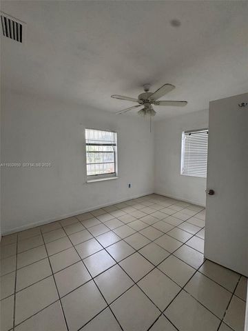 1040 Curtiss Dr, Opa-locka, FL 33054