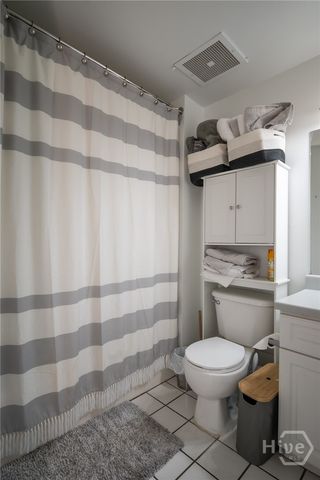 269 N Hull Street 216, Athens, GA 30601