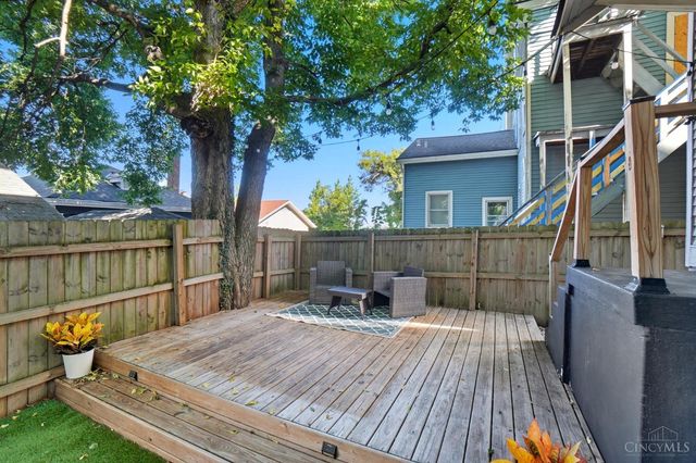 3649 Besuden Court, Cincinnati, OH 45208