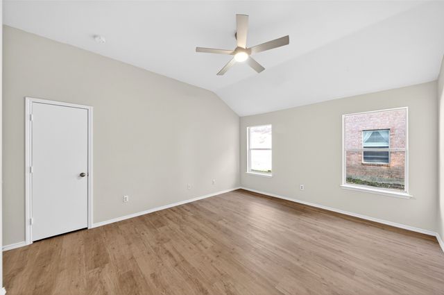 1925 Clear Creek Drive, Little Elm, TX 75068