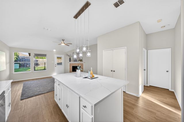 1925 Clear Creek Drive, Little Elm, TX 75068