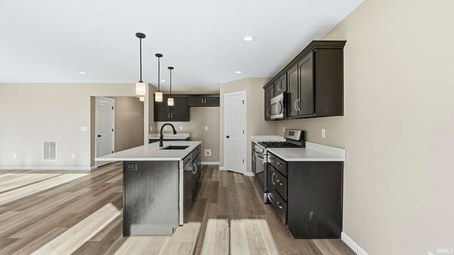 11168 Oaklynn Reserve Boulevard, Fort Wayne, IN 46835