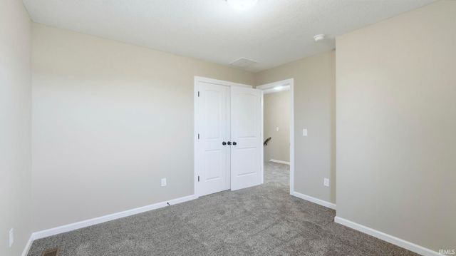 11168 Oaklynn Reserve Boulevard, Fort Wayne, IN 46835