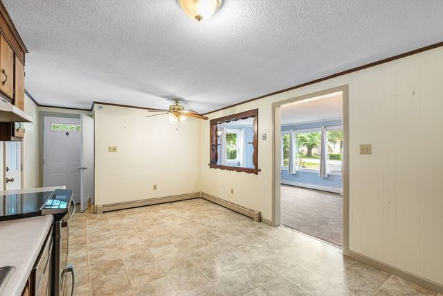 99 Swansom Rd, Swansea, MA 02777
