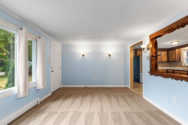99 Swansom Rd, Swansea, MA 02777
