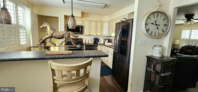 215 MARDALE DR, Somerdale, NJ 08083