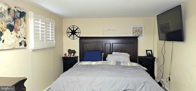 215 MARDALE DR, Somerdale, NJ 08083