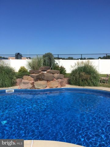 215 MARDALE DR, Somerdale, NJ 08083