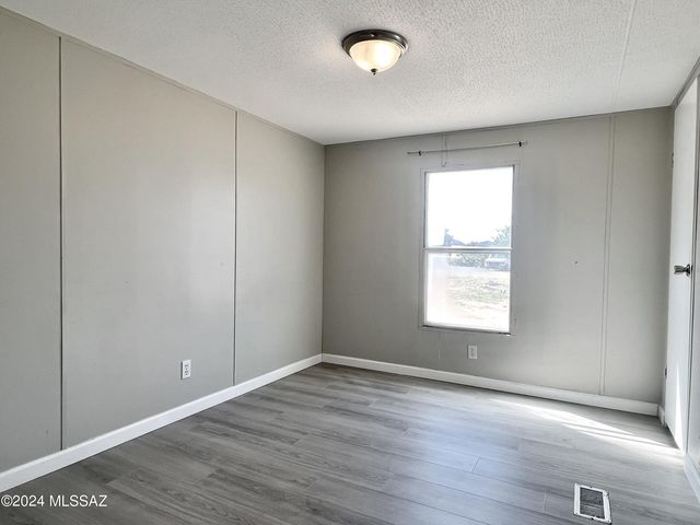 12251 W Cameo Mary Lane, Tucson, AZ 85743