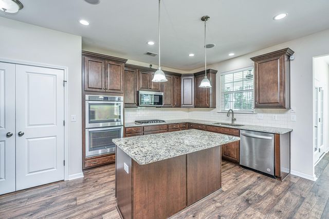 201 Bigleaf Court, Summerville, SC 29486
