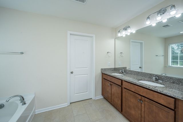 201 Bigleaf Court, Summerville, SC 29486