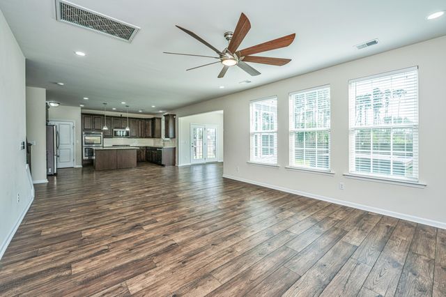 201 Bigleaf Court, Summerville, SC 29486