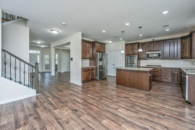 201 Bigleaf Court, Summerville, SC 29486