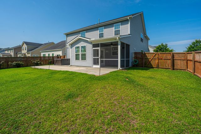 201 Bigleaf Court, Summerville, SC 29486