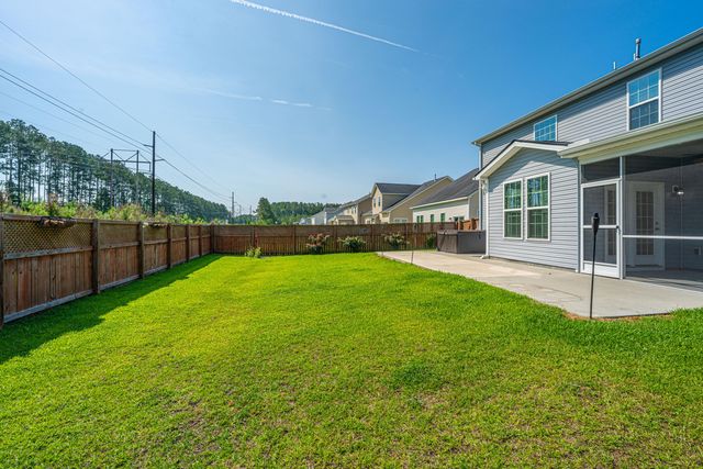 201 Bigleaf Court, Summerville, SC 29486