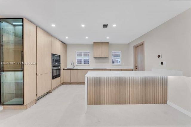 5419 NE 22nd Ave, Fort Lauderdale, FL 33308