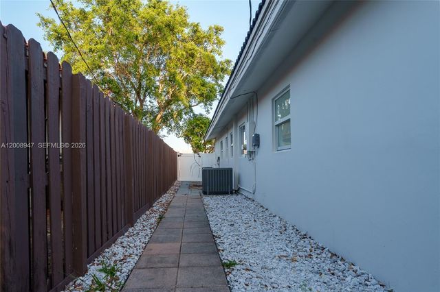 5419 NE 22nd Ave, Fort Lauderdale, FL 33308