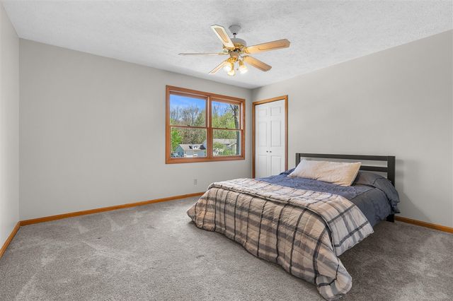 22115 Indian Hill, Mattawan, MI 49071