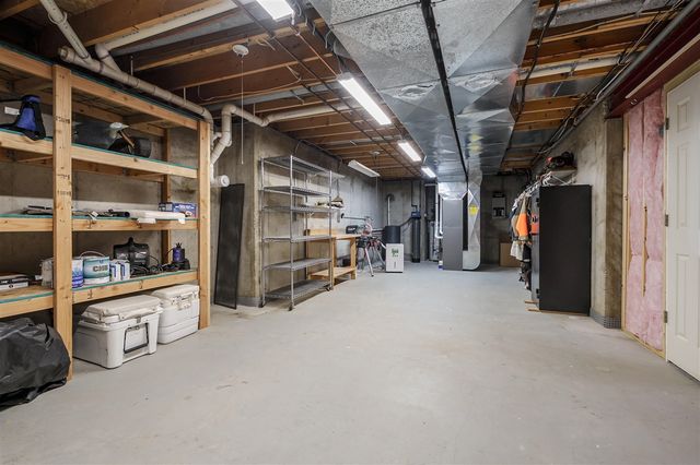 22115 Indian Hill, Mattawan, MI 49071