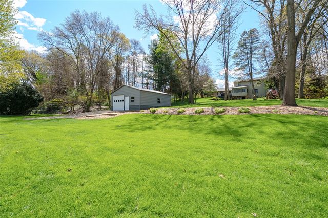 22115 Indian Hill, Mattawan, MI 49071
