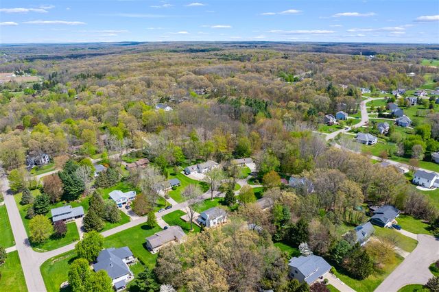 22115 Indian Hill, Mattawan, MI 49071
