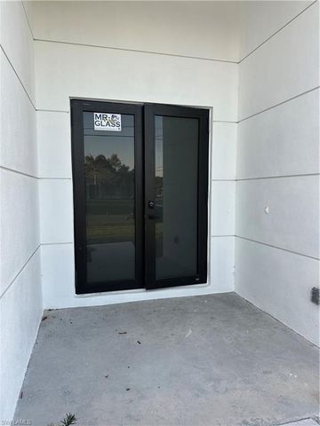 2801 SW Embers TER, Cape Coral, FL 33991