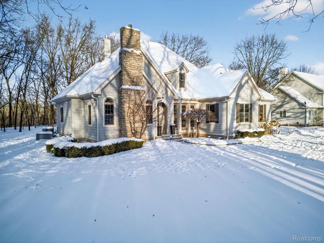 19225 Savage Road, Huron Charter Township, MI 48111