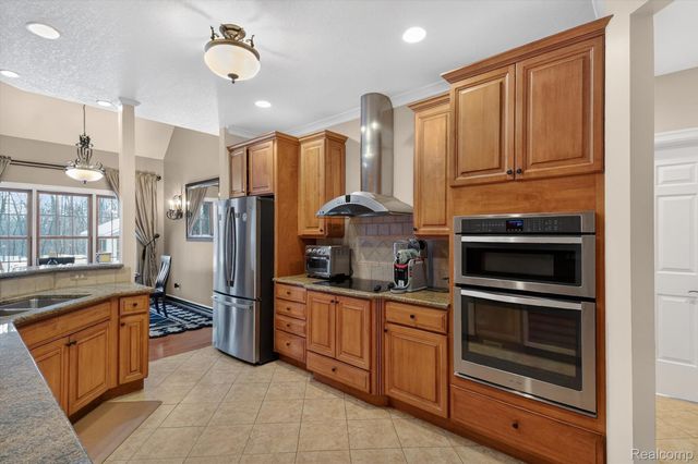 19225 Savage Road, Huron Charter Township, MI 48111