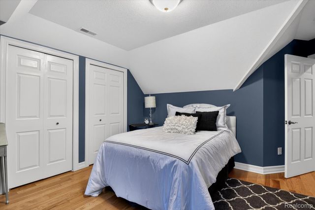 19225 Savage Road, Huron Charter Township, MI 48111