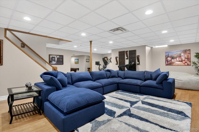 19225 Savage Road, Huron Charter Township, MI 48111