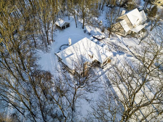 19225 Savage Road, Huron Charter Township, MI 48111