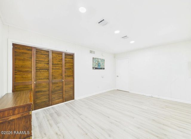 823 S Morgan Avenue, Broussard, LA 70518