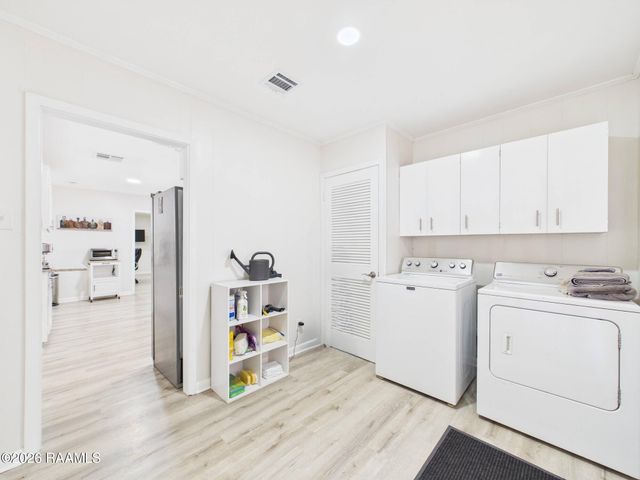 823 S Morgan Avenue, Broussard, LA 70518