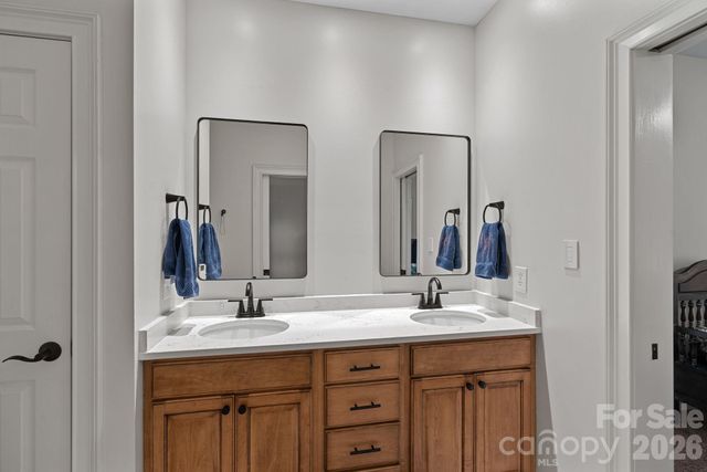 7832 Chapel Creek Drive, Denver, NC 28037