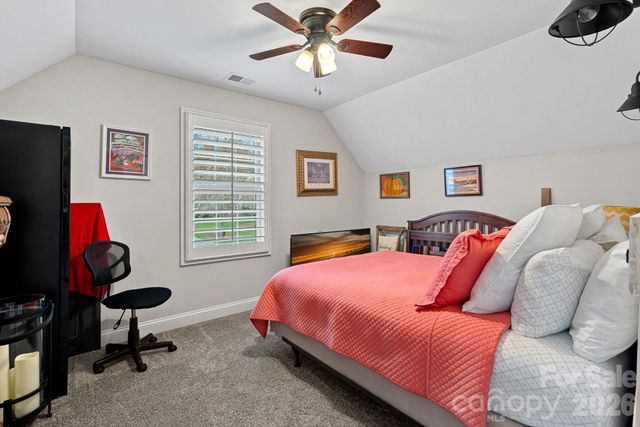 7832 Chapel Creek Drive, Denver, NC 28037